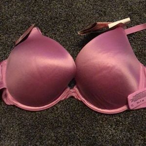 Soft and shinning push-up bra